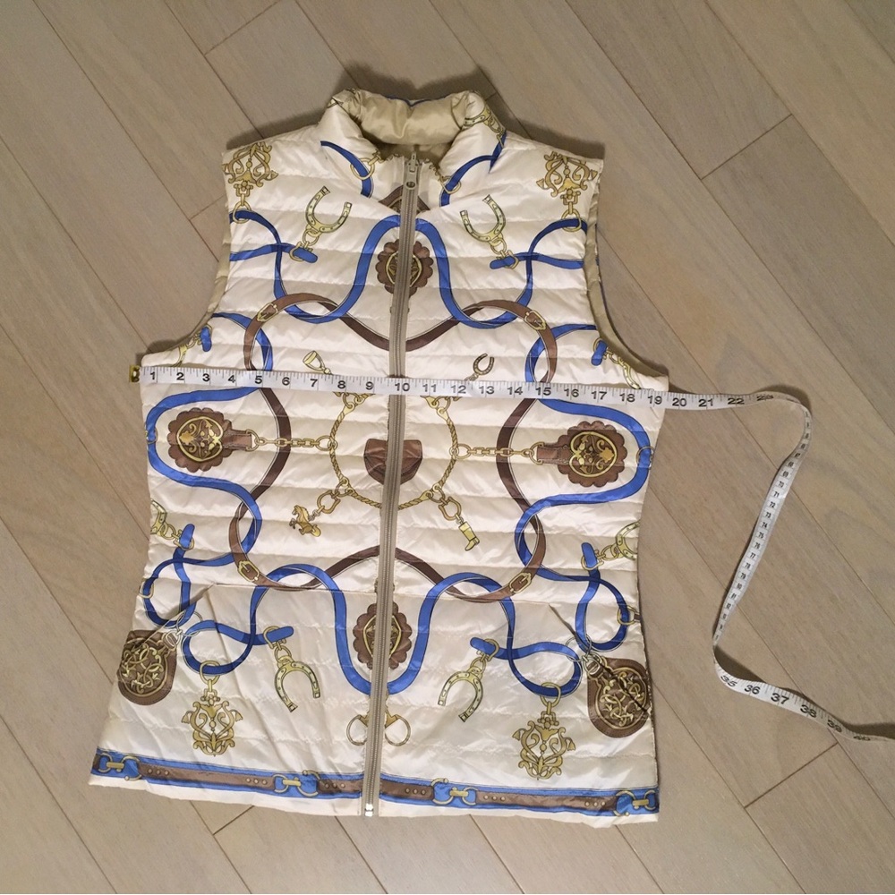 J. McLaughlin Tahoe goose down reversible Packable Vest - Picture 6 of 10